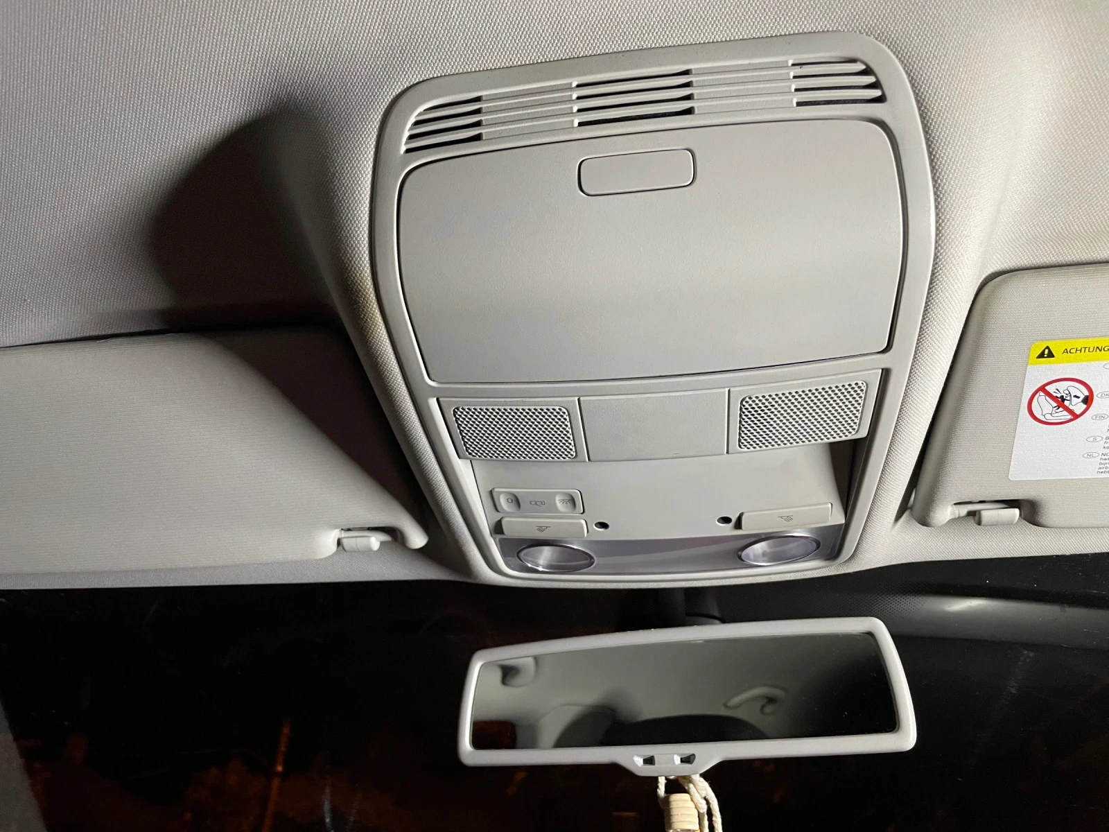 VW Passat | Mobile.bg   14