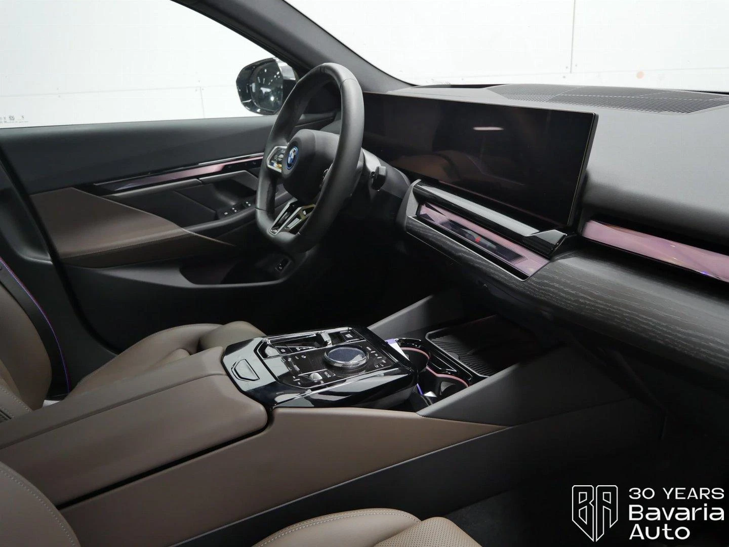 BMW i5 40 eDrive Touring M sport Paket  | Mobile.bg   6