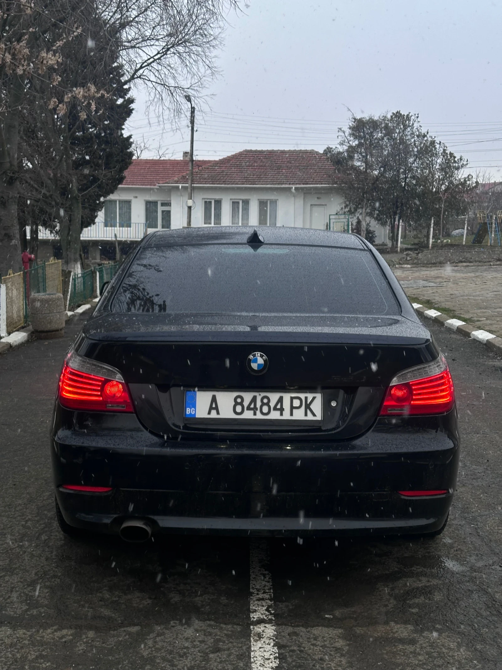 BMW 520  - изображение 7