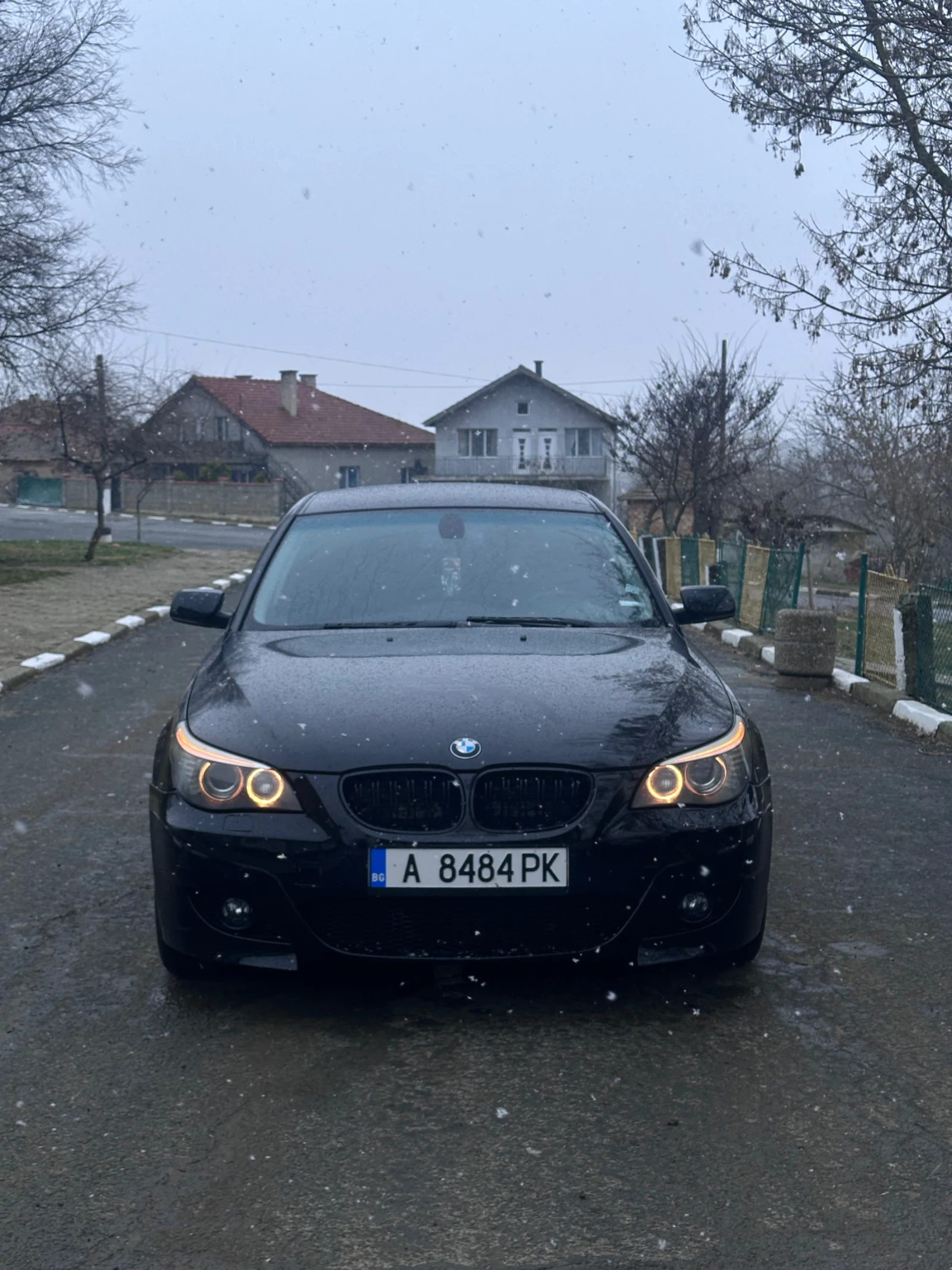BMW 520  - изображение 6