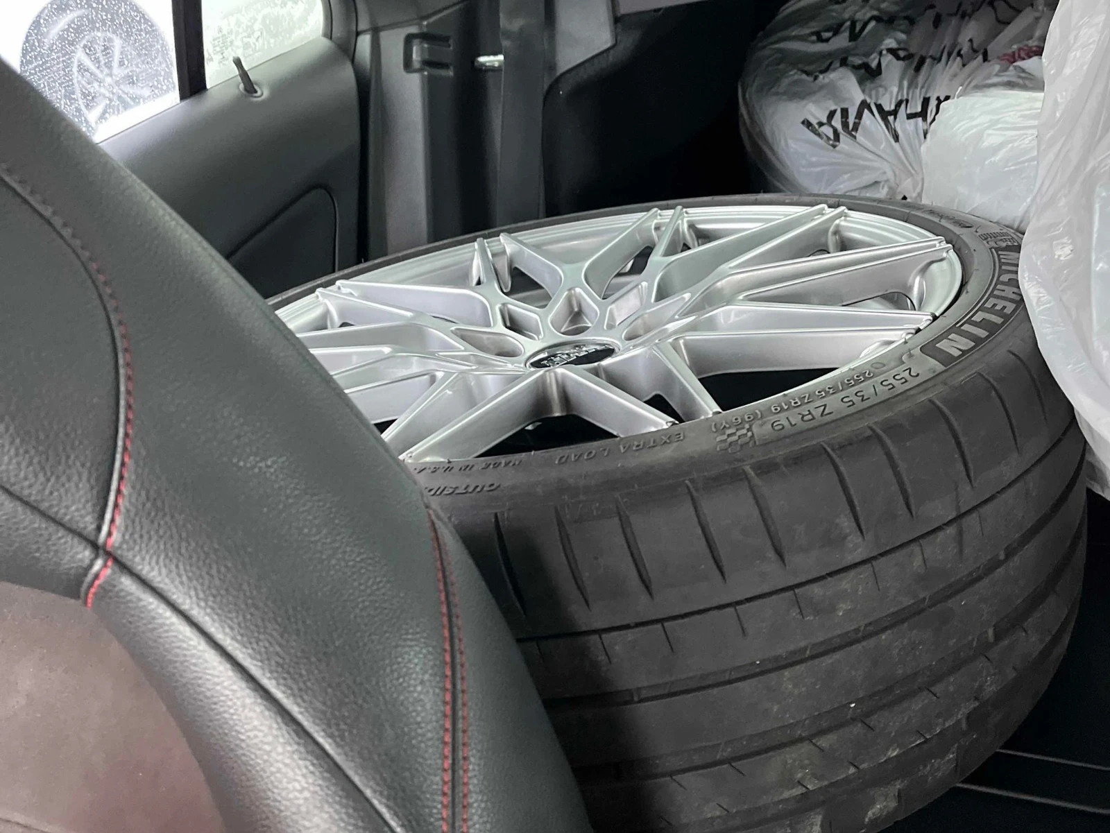 Mercedes-Benz CLA 45 AMG 4MATIC � ����������� & ���� ������  | Mobile.bg � ����������� 10