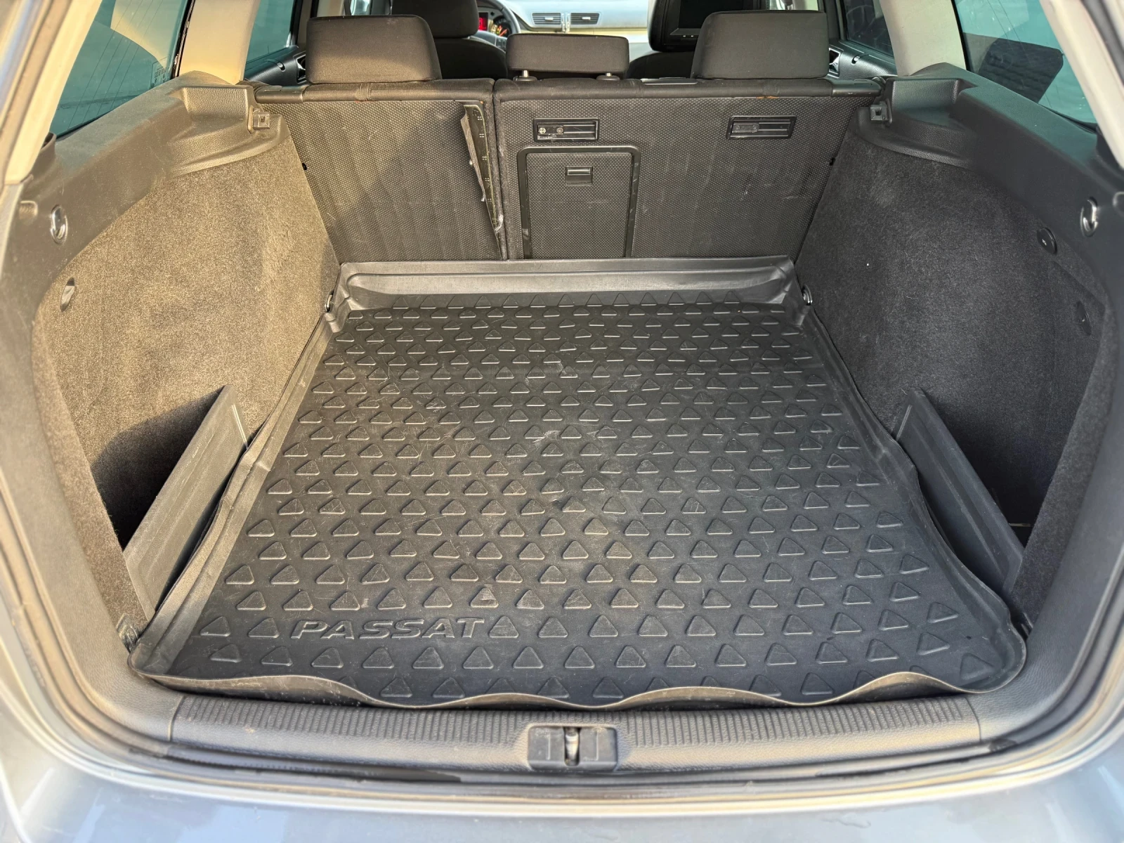 VW Passat 2.0TDI* 2008�* ���������* ��� ���������* ��������� | Mobile.bg � ����������� 12