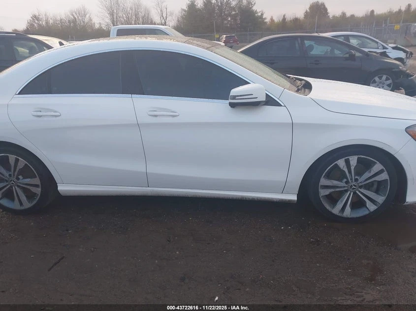 Mercedes-Benz CLA 250 2l 4Matic, снимка 13 - Автомобили и джипове - 53780066