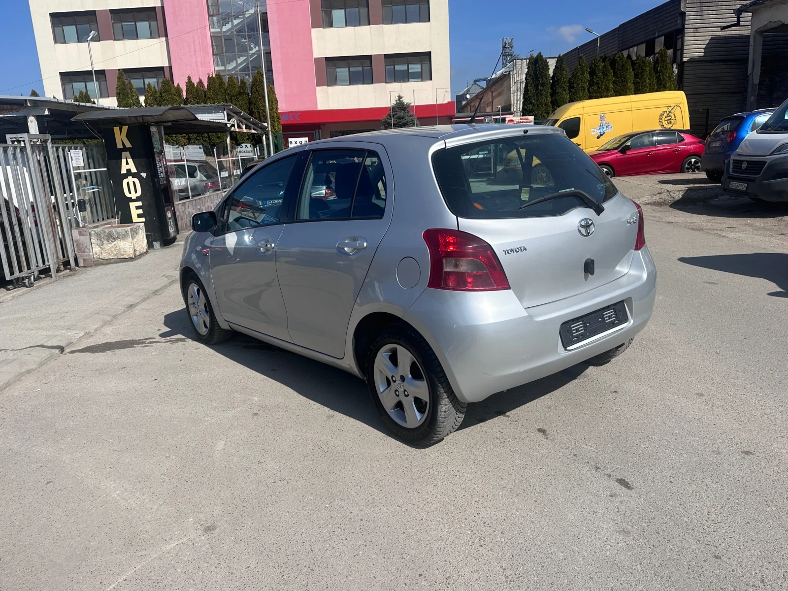 Toyota Yaris 1.4D4D - КЛИМАТРОНИК, снимка 7 - Автомобили и джипове - 53825326