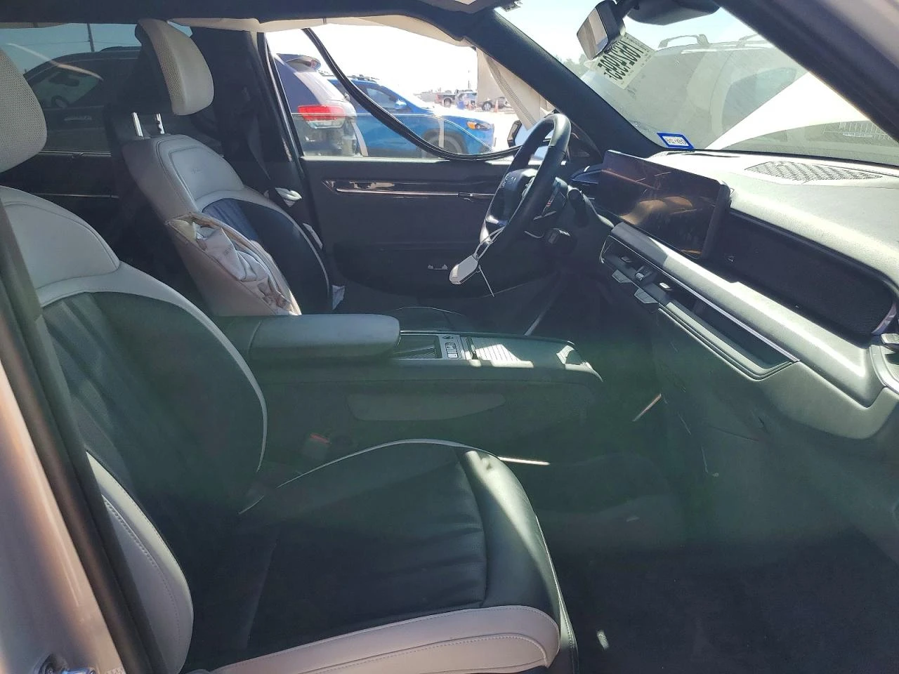 Kia EV9 GT-Line AWD, снимка 7 - Автомобили и джипове - 54034290