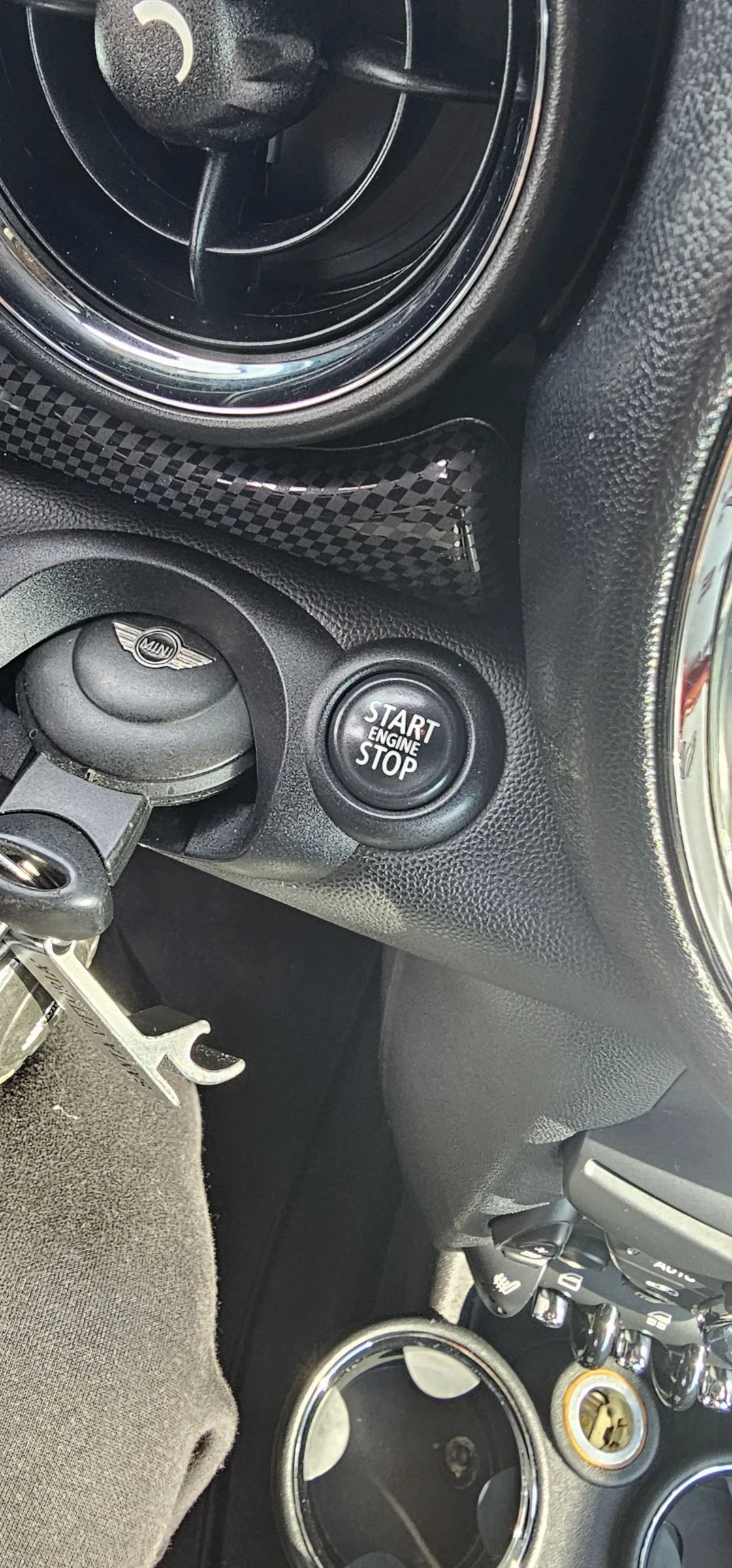 Mini Cooper s cabrio 1.6Т JON CUPAR Автомат Швейцария , снимка 10 - Автомобили и джипове - 54134984