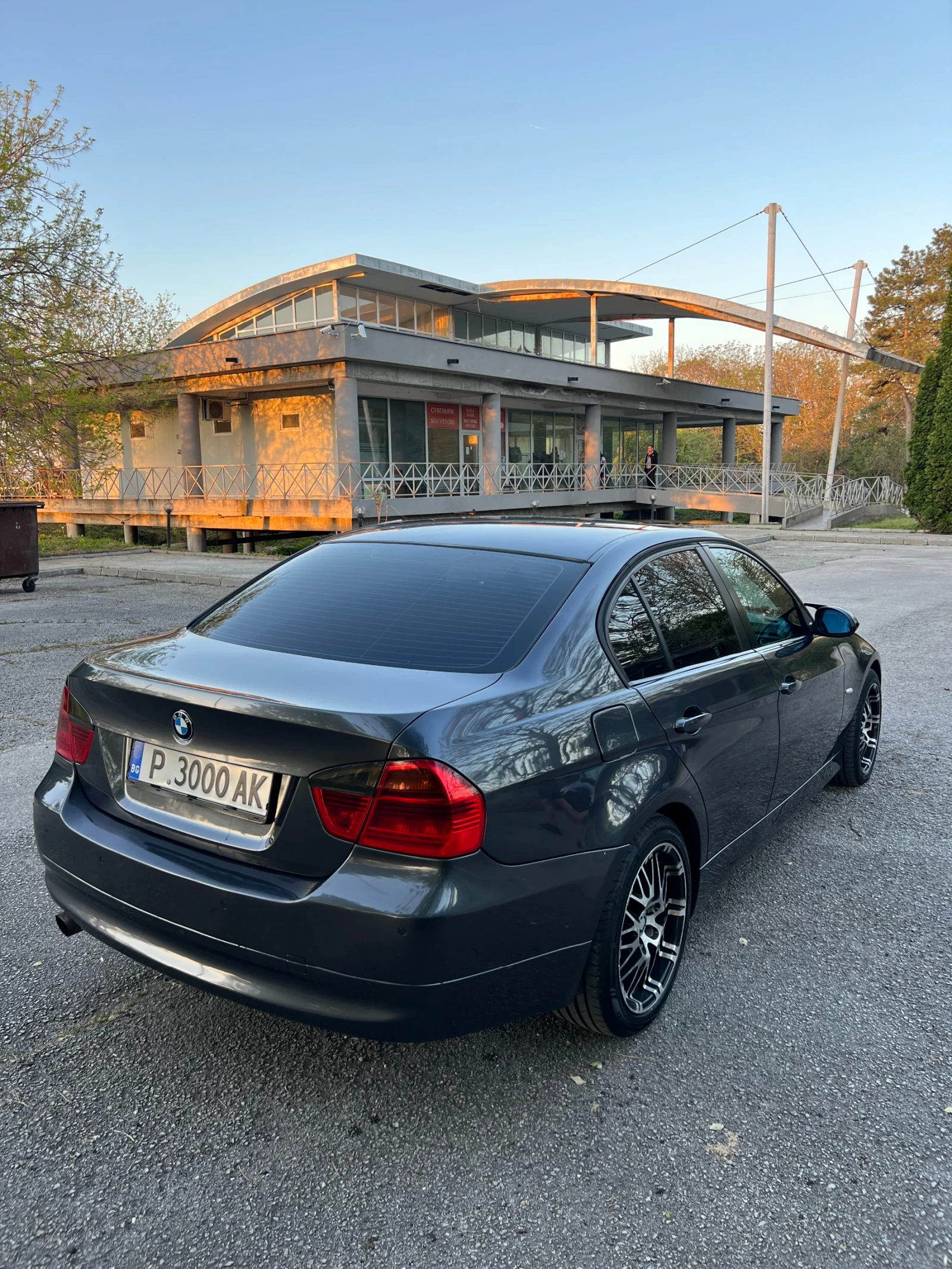 BMW 320 Е90 320d 163+ , снимка 3 - Автомобили и джипове - 54218895