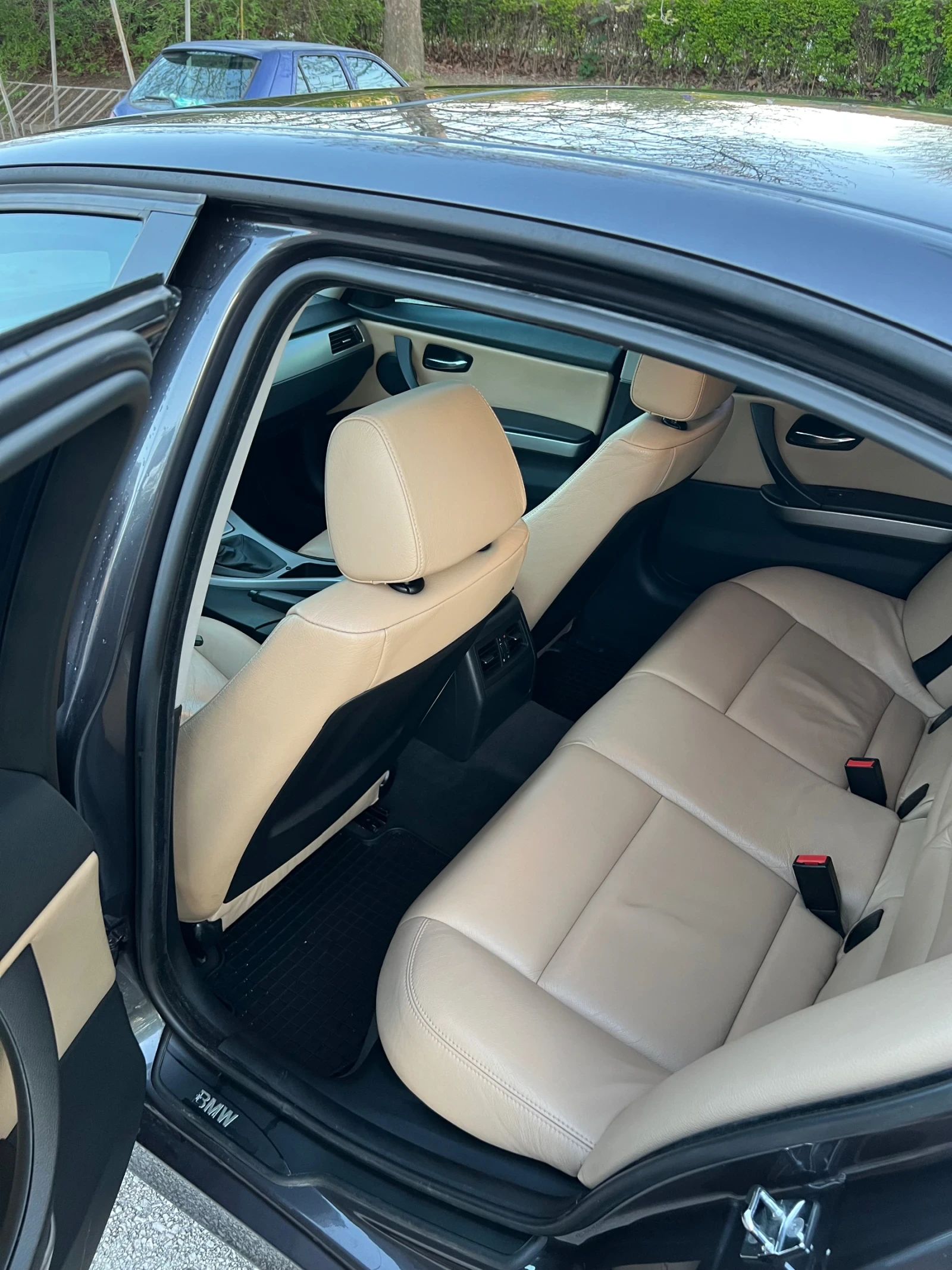 BMW 320 Е90 320d 163+ , снимка 12 - Автомобили и джипове - 54218895