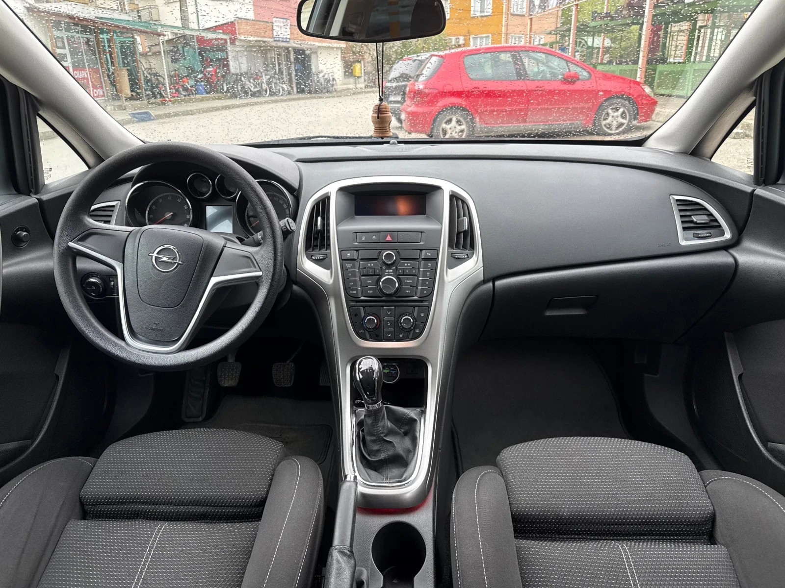 Opel Astra 1.6 , 115к.с., снимка 9 - Автомобили и джипове - 54648502