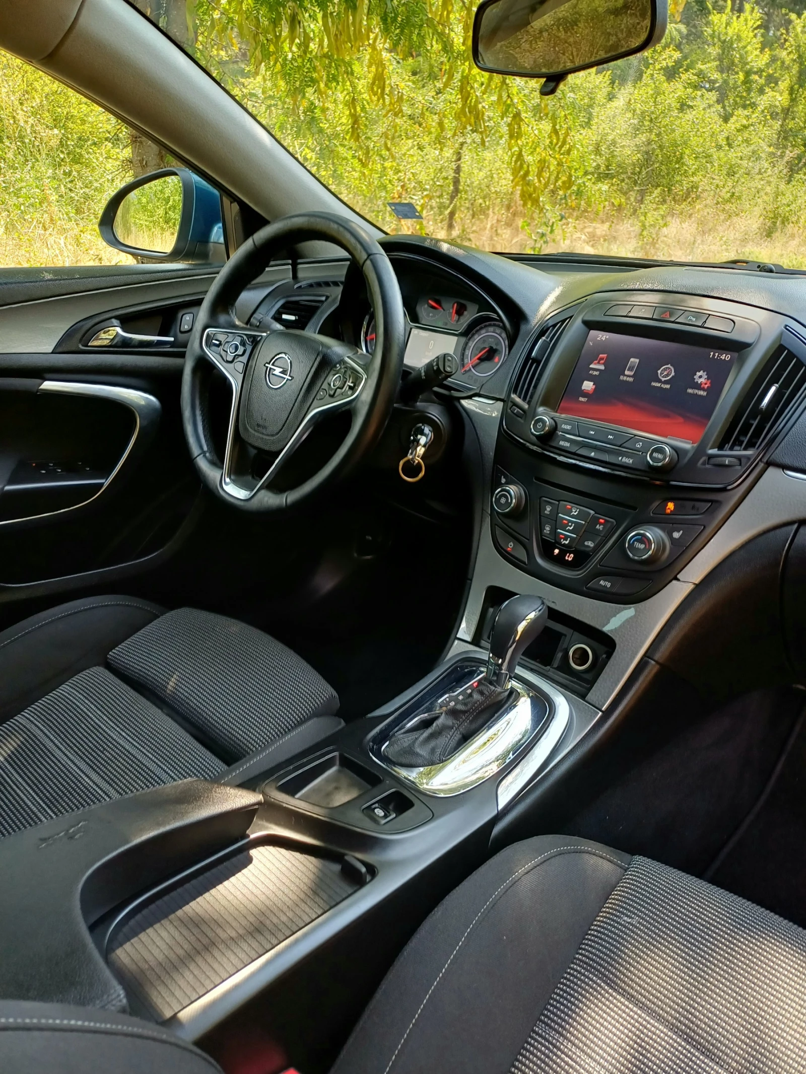 Opel Insignia  2.0 CDTI - SW, снимка 16 - Автомобили и джипове - 55565843