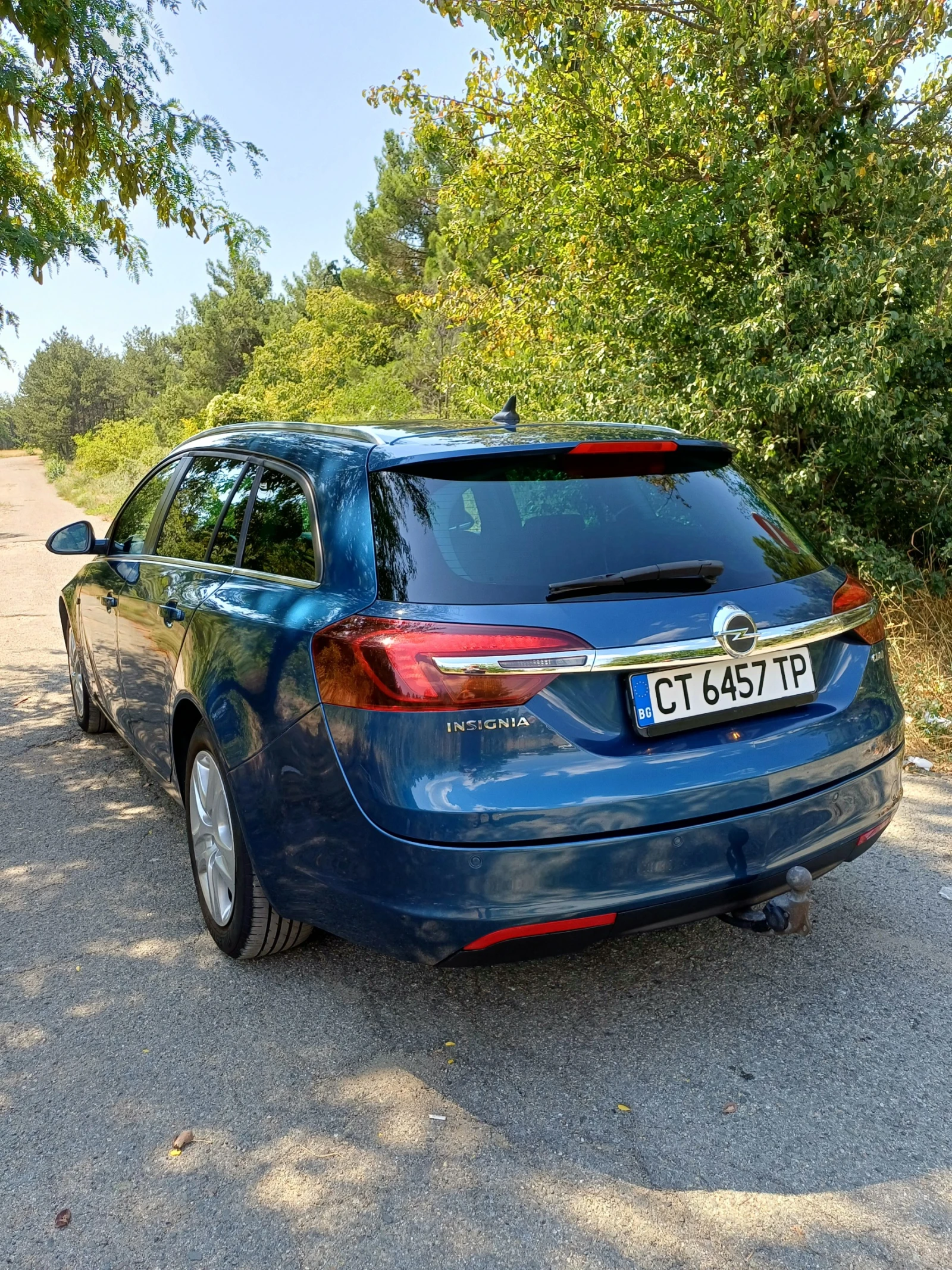 Opel Insignia  2.0 CDTI - SW, снимка 4 - Автомобили и джипове - 55565843