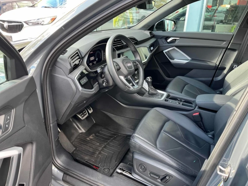 Audi Q3 * 45 TFSI quattro * CARFAX * БЕЗ ПЪРВОНАЧАЛНА ВНОС, снимка 5 - Автомобили и джипове - 52777750