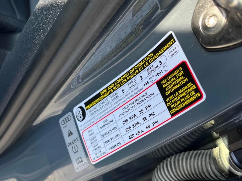 Audi Q3 * 45 TFSI quattro * CARFAX * БЕЗ ПЪРВОНАЧАЛНА ВНОС, снимка 11 - Автомобили и джипове - 52777750