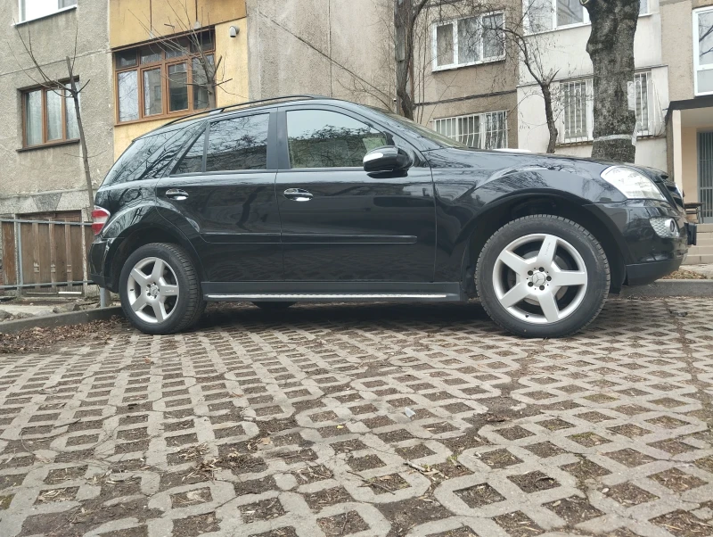 Mercedes-Benz ML 280, снимка 2 - Автомобили и джипове - 53475771