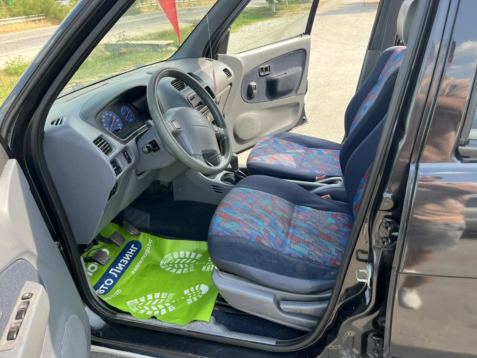Daihatsu Terios 1.3i 83кс 4Х4 КЛИМАТИК РЕГИСТРИРАН ОБСЛУЖЕН - изображение 8