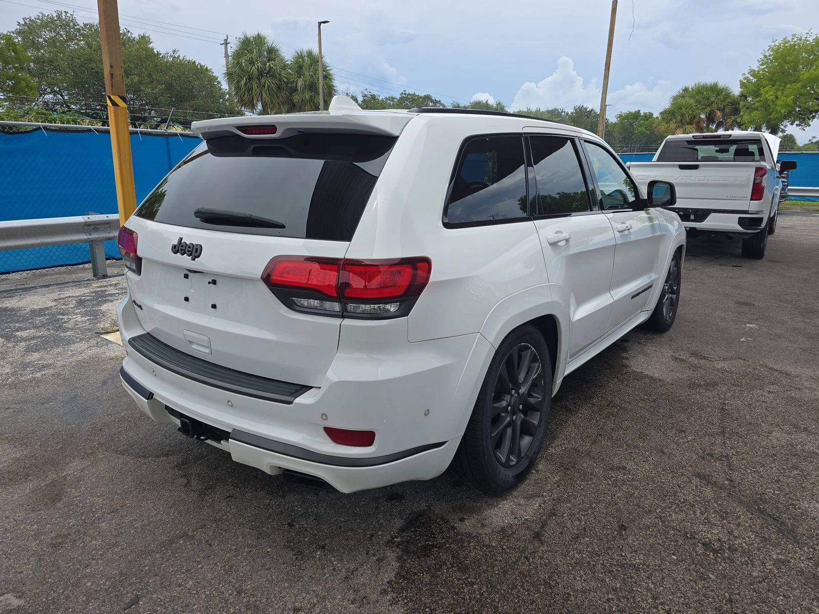 Jeep Grand cherokee High Altitude* 8ZF* Keyless* Distronic* Пано* Обду - изображение 6