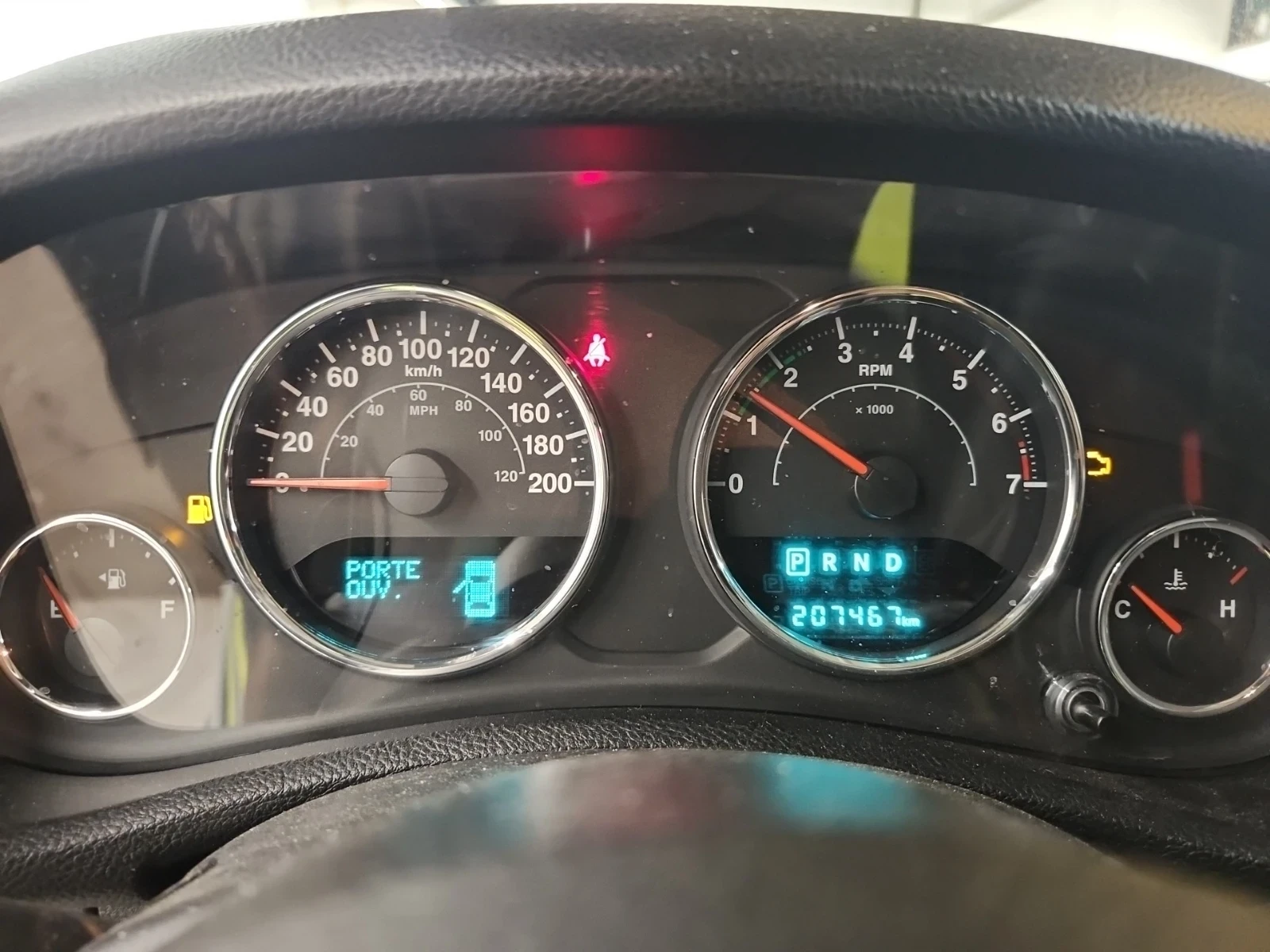 Jeep Wrangler 3.6 WRANGLER UNLIMITED SAHARA - изображение 9