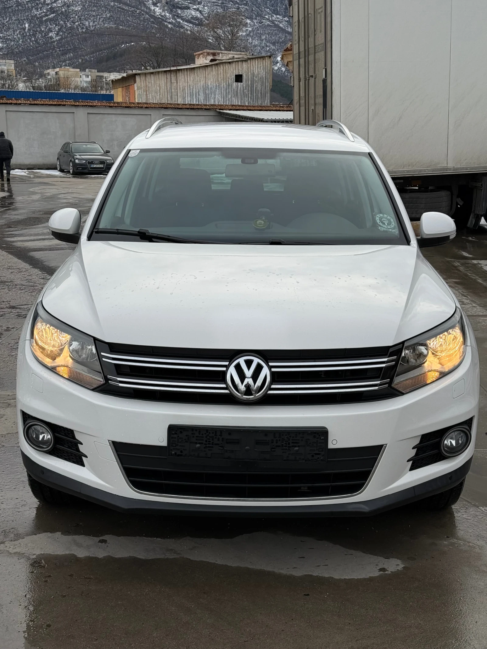 VW Tiguan 2.0 TDI 104000 KM | Mobile.bg � ����������� 1