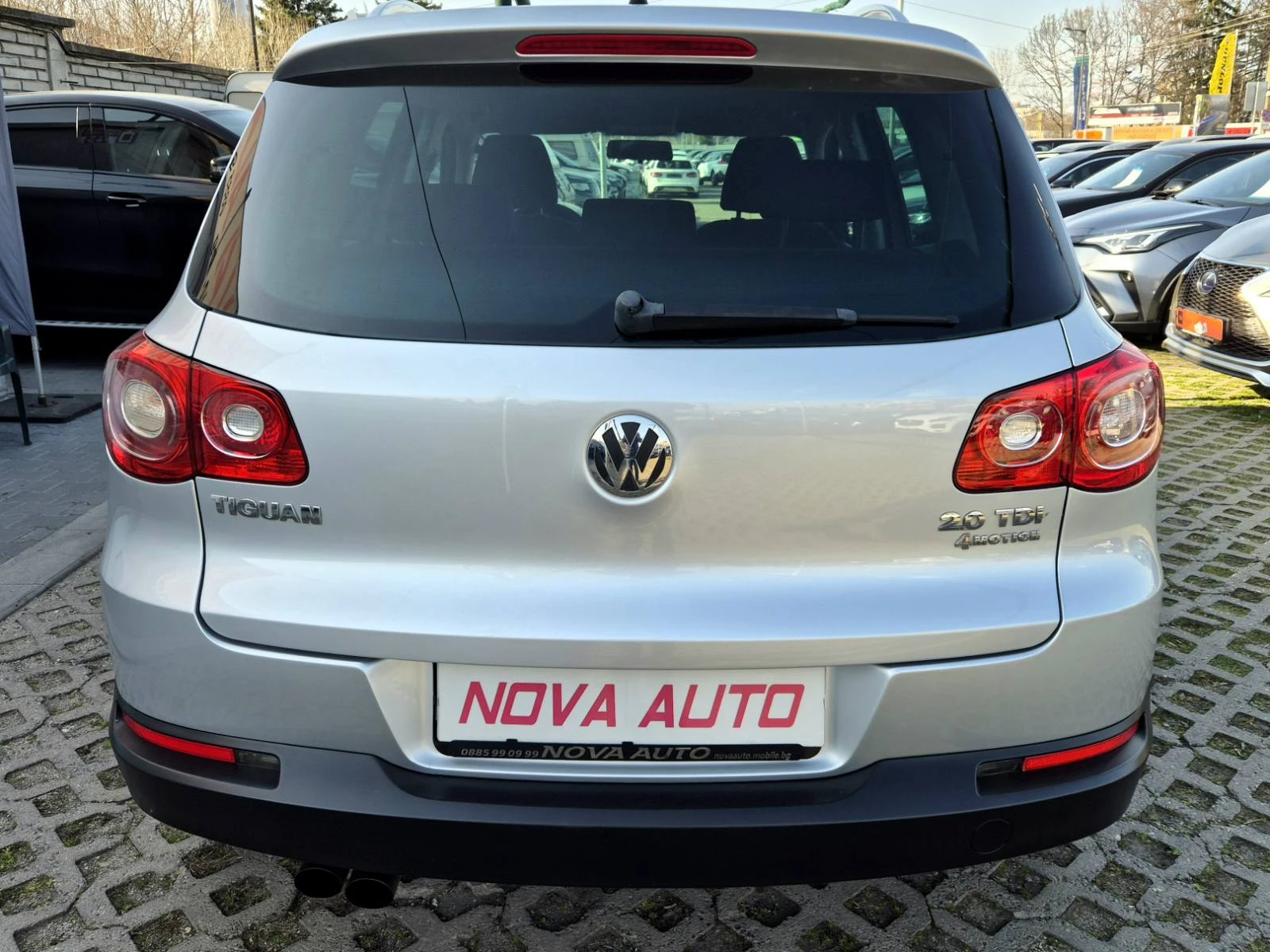 VW Tiguan 2.0D-140кс-4×4-DSG-220.000км, снимка 3 - Автомобили и джипове - 53851641
