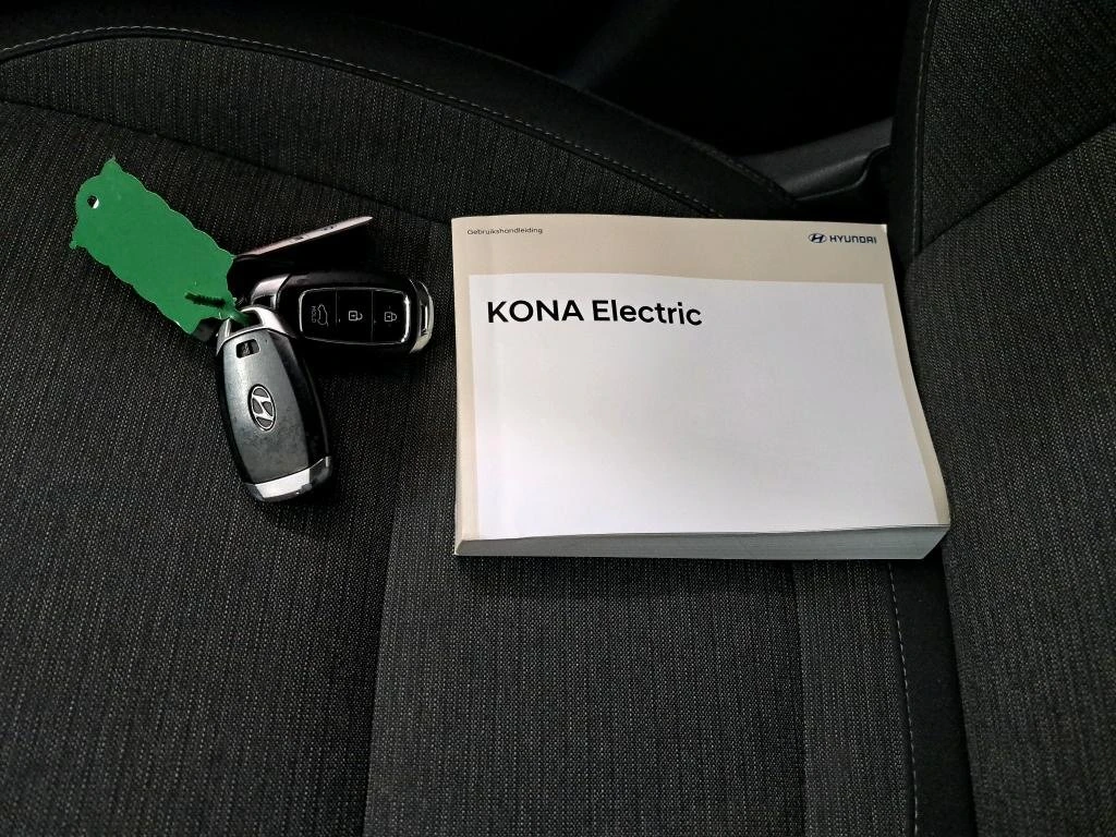 Hyundai Kona 64kw Fashion 100% SoH , снимка 11 - Автомобили и джипове - 53863055