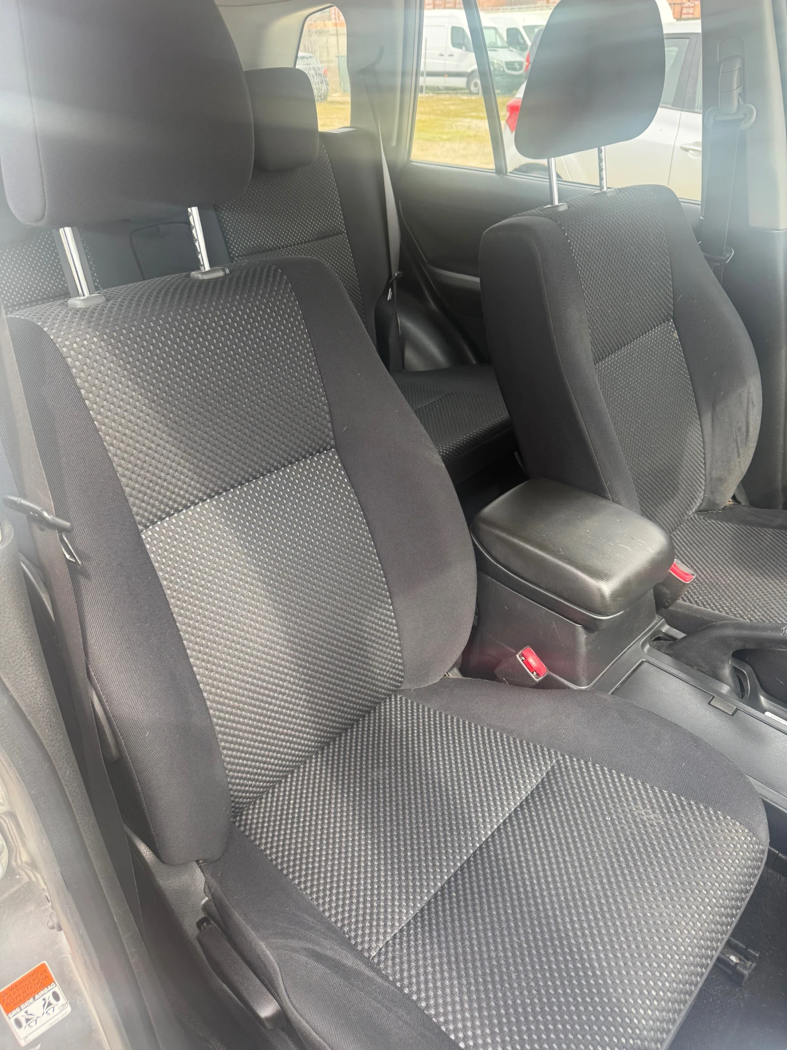 Suzuki Grand vitara 1.9DDiS* ЛИЗИНГ, снимка 11 - Автомобили и джипове - 53924786