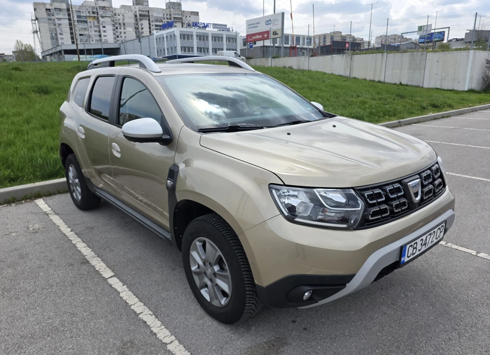 Dacia Duster 1.5 Dci Prestige, снимка 3 - Автомобили и джипове - 54350091
