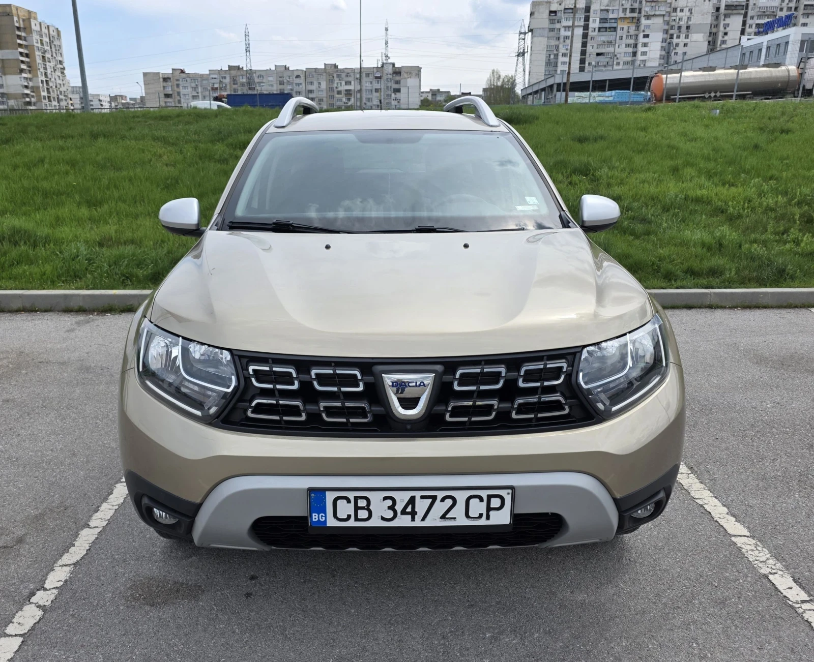 Dacia Duster 1.5 Dci Prestige, снимка 2 - Автомобили и джипове - 54350091