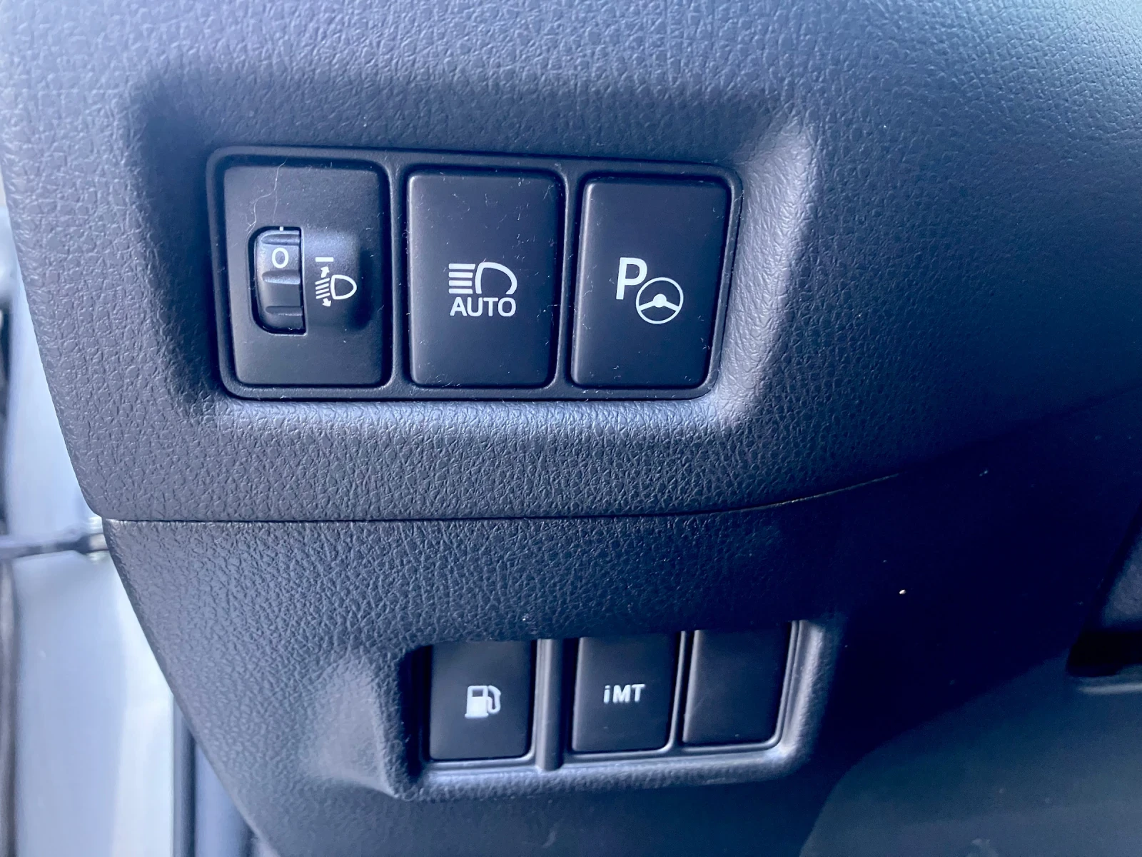 Toyota C-HR 6 ск. ръчна кутия Premier Edition , снимка 14 - Автомобили и джипове - 54183798