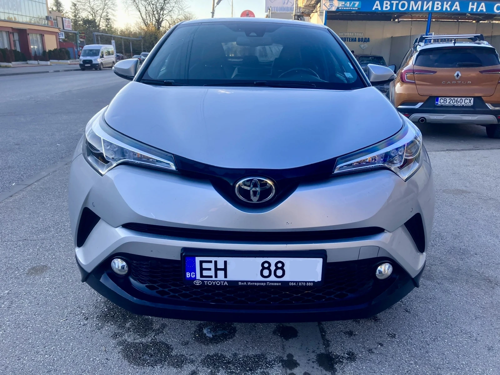 Toyota C-HR 6 ск. ръчна кутия Premier Edition , снимка 7 - Автомобили и джипове - 54183798