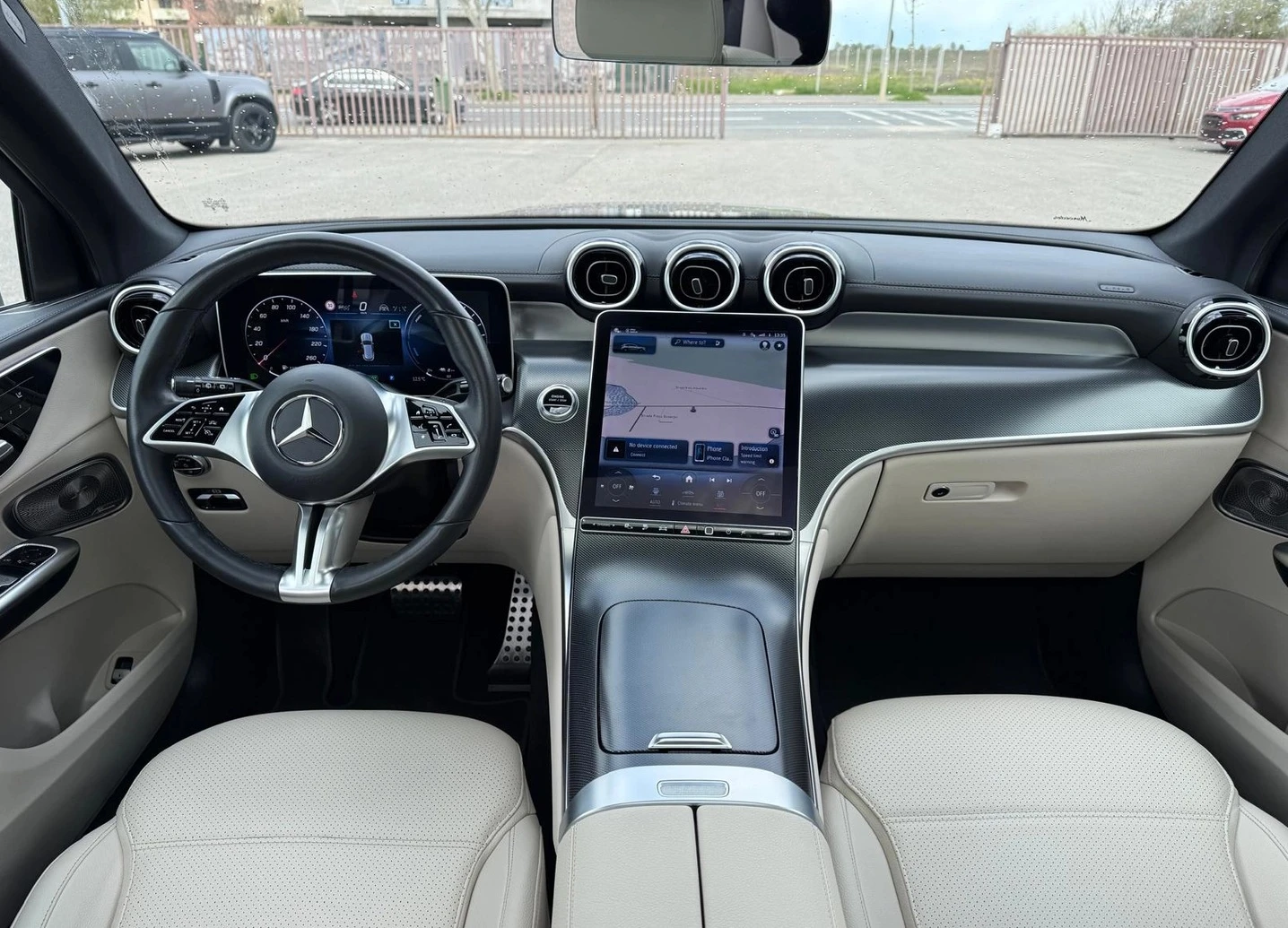 Mercedes-Benz GLC 300 e 4MATIC Off-Roader, снимка 5 - Автомобили и джипове - 54356228