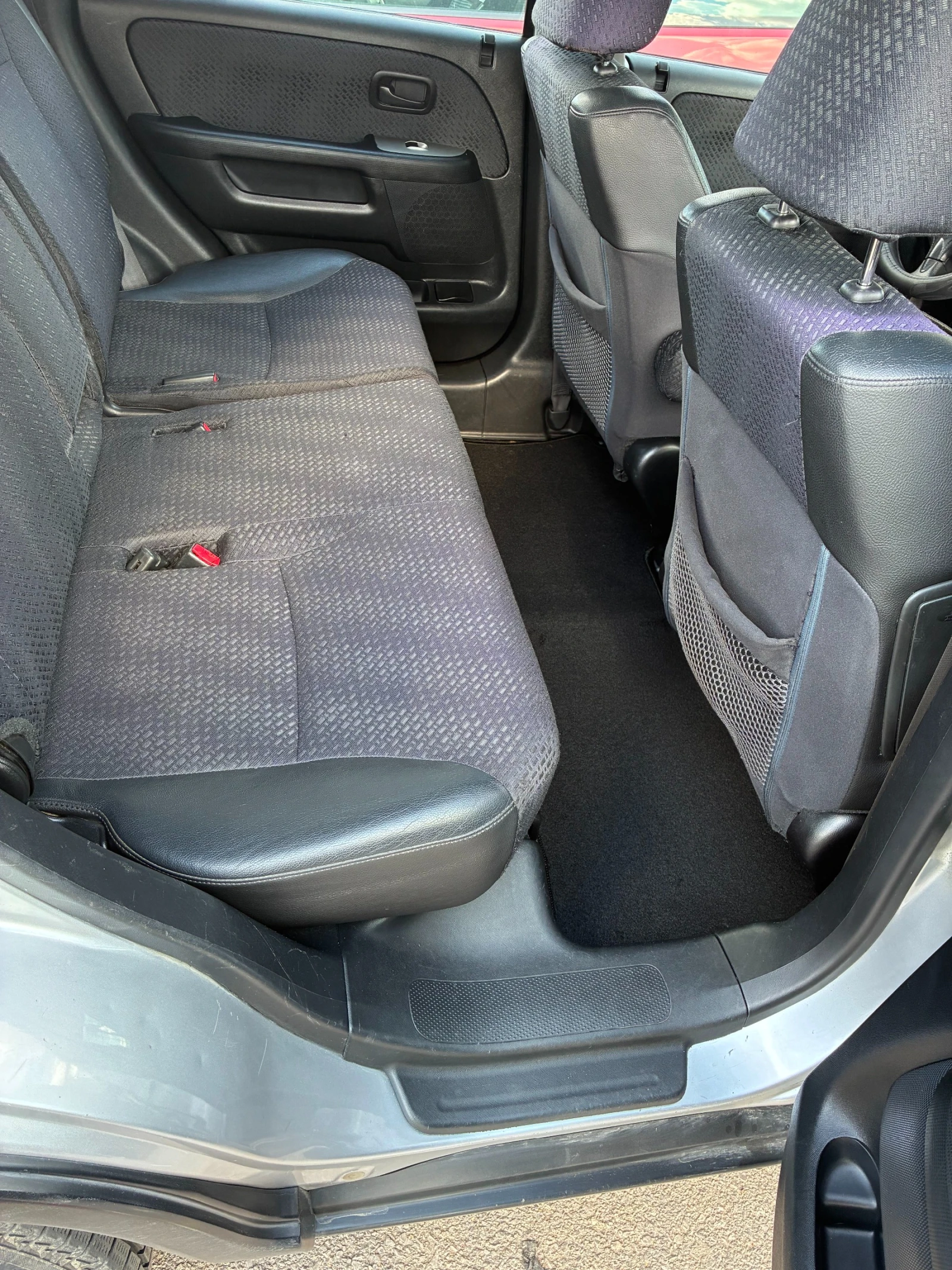 Honda Cr-v 2.0i, снимка 15 - Автомобили и джипове - 54683589