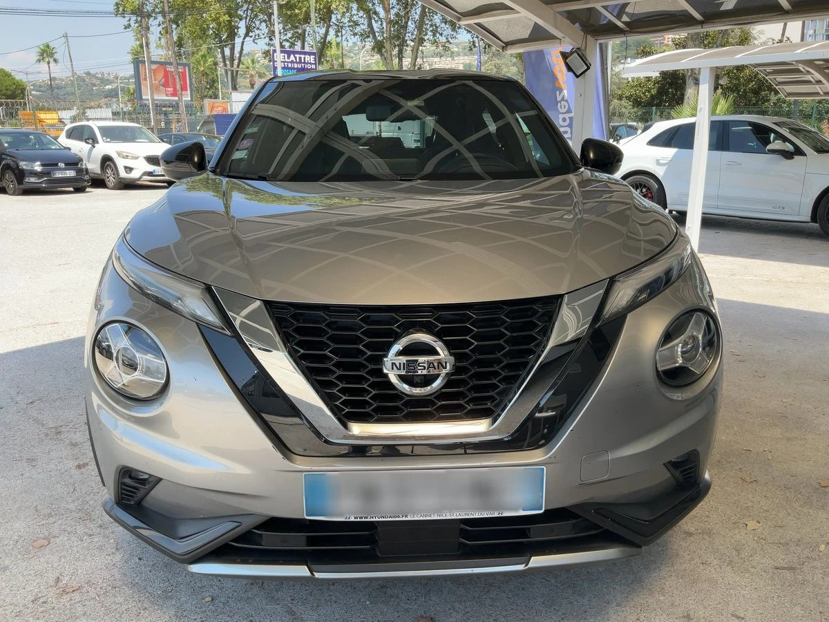 Nissan Juke N-Design 1.0 DIG-T, снимка 3 - Автомобили и джипове - 55307259