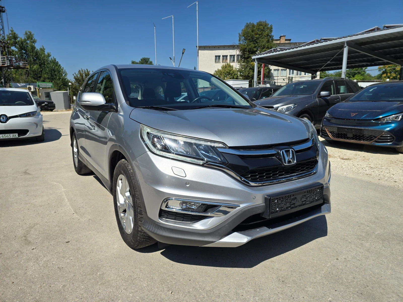 Honda Cr-v 1.6D 120к.с Navi 2wd, снимка 2 - Автомобили и джипове - 55485036