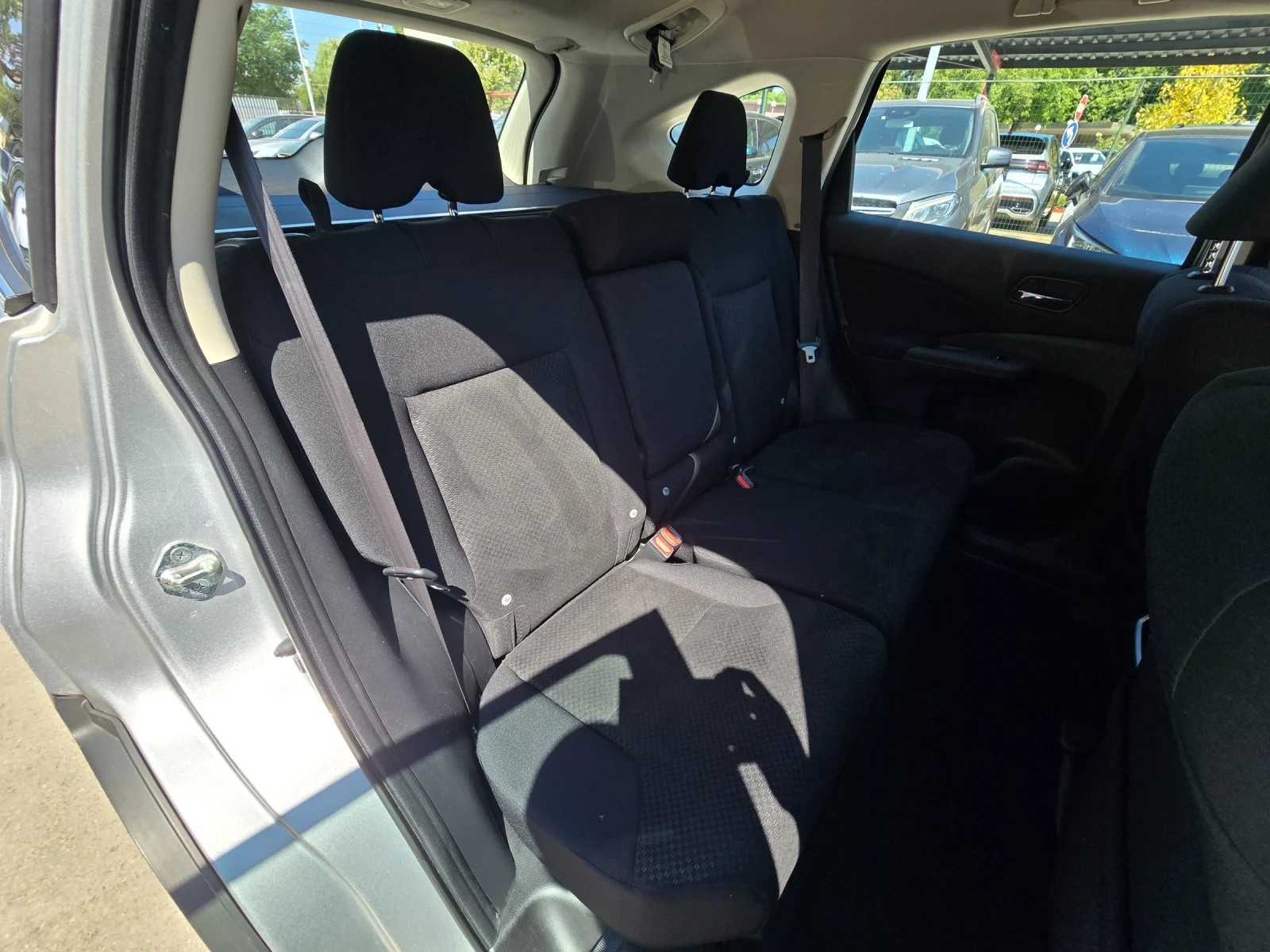 Honda Cr-v 1.6D 120к.с Navi 2wd, снимка 14 - Автомобили и джипове - 55485036