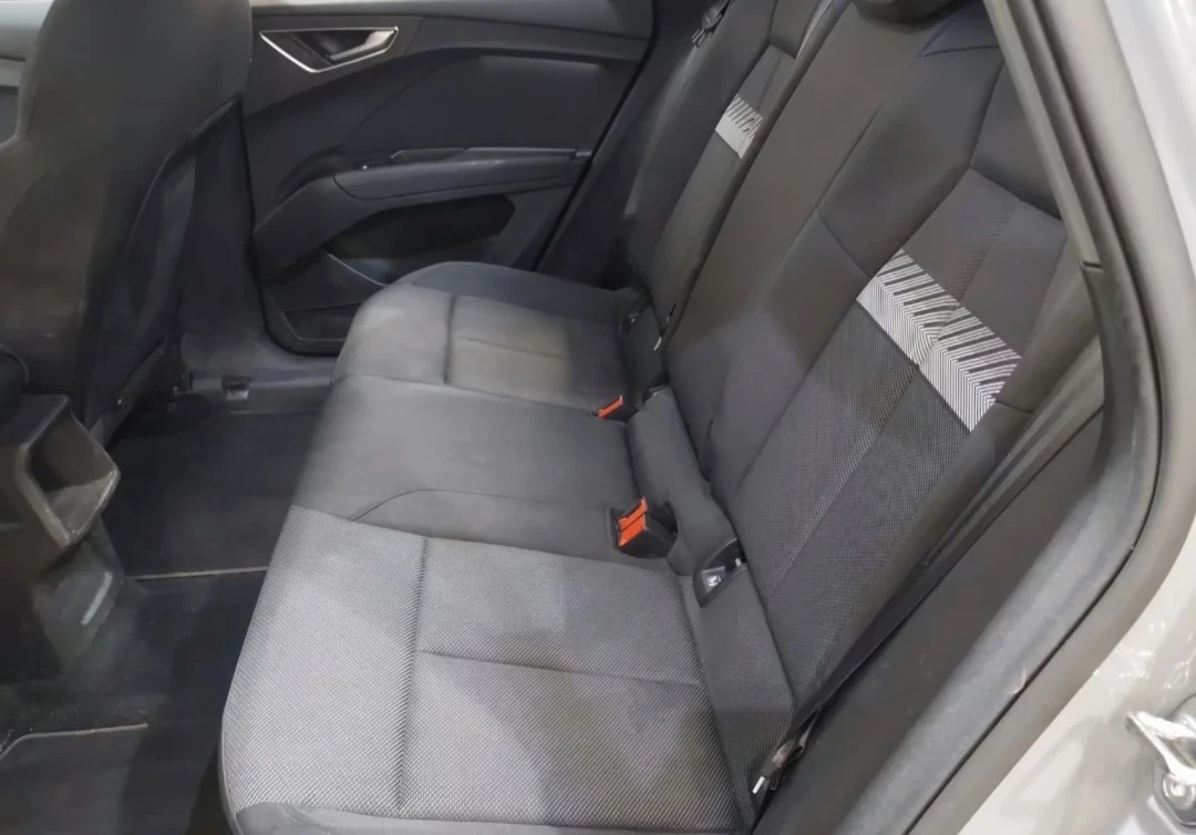 Audi Q4 E-tron 45 Sportback термопомпа, снимка 8 - Автомобили и джипове - 55773408
