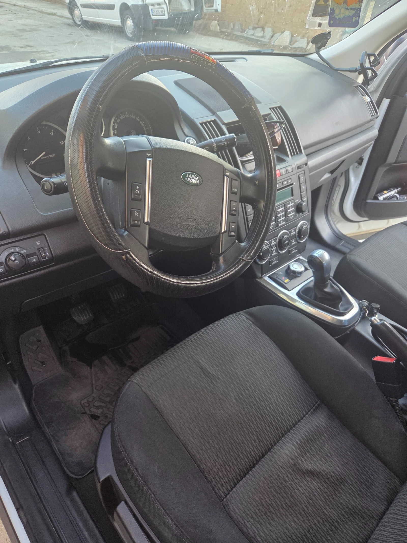 Land Rover Freelander 2, снимка 9 - Автомобили и джипове - 56151163