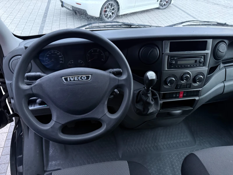Iveco Daily 35C15 3.0HPI до 3.5т. 4.35м. Клима Euro 5 , снимка 16 - Бусове и автобуси - 53286927