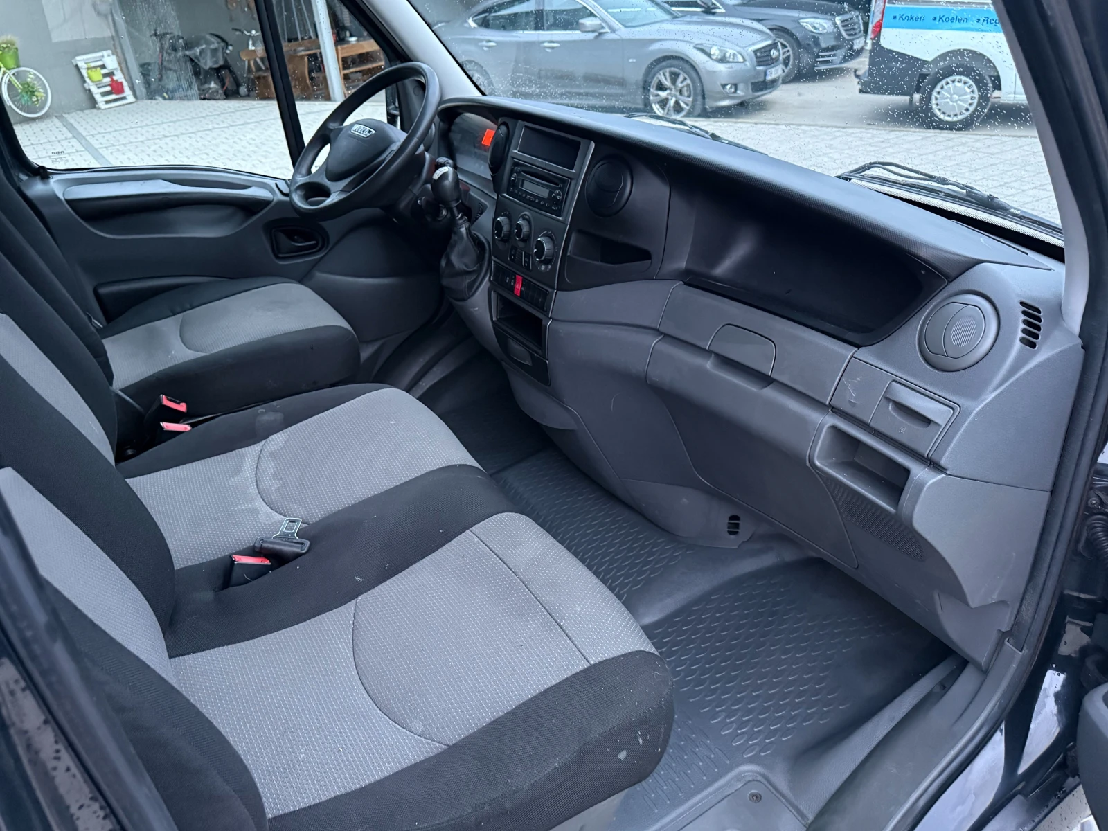 Iveco Daily 35C15 3.0HPI �� 3.5�. 4.35�. ����� Euro 5  | Mobile.bg � ����������� 13