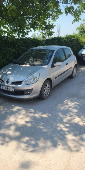 Renault Clio 1.5dci , снимка 2