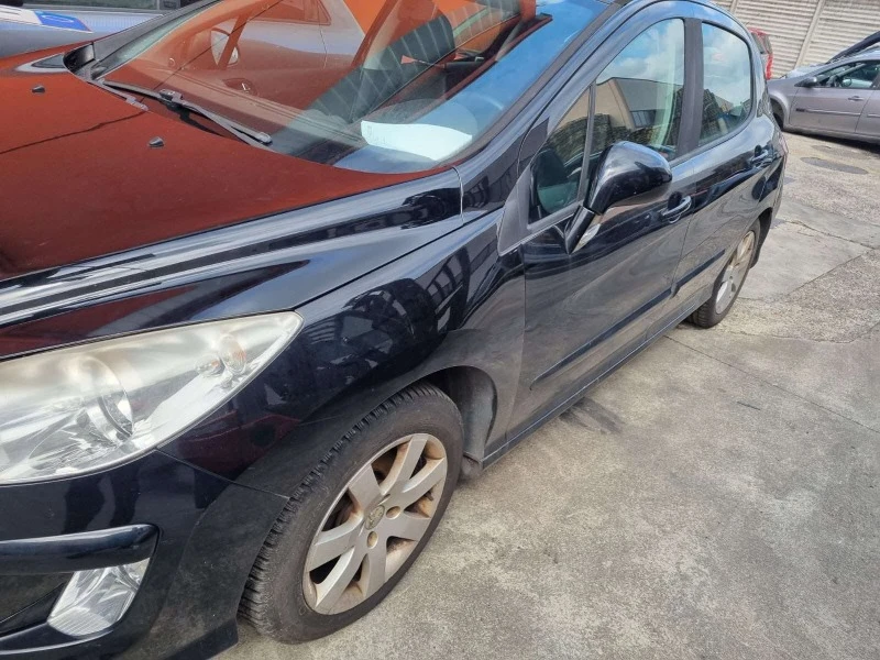 Peugeot 308 1.6HDI, снимка 3 - Автомобили и джипове - 45506378