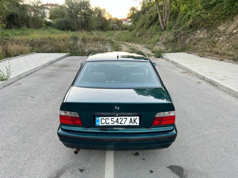 BMW 325 325 TD, снимка 8 - Автомобили и джипове - 47173458