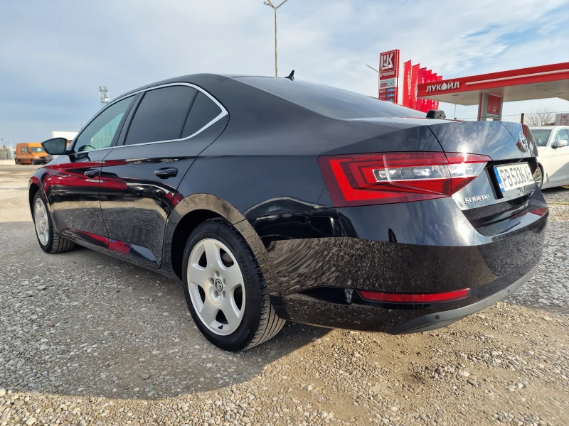 Skoda Superb 1.6 Face Full, снимка 4 - Автомобили и джипове - 49235080