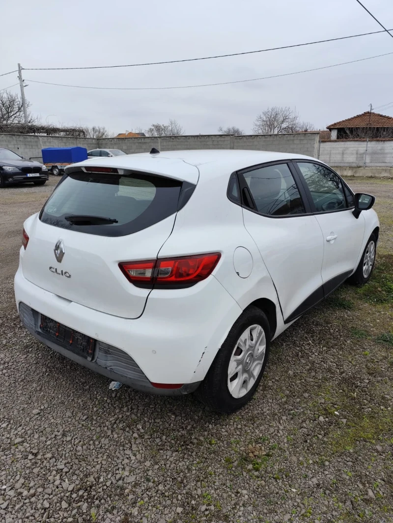 Renault Clio 1.2 газ-бензин , снимка 6 - Автомобили и джипове - 49332171