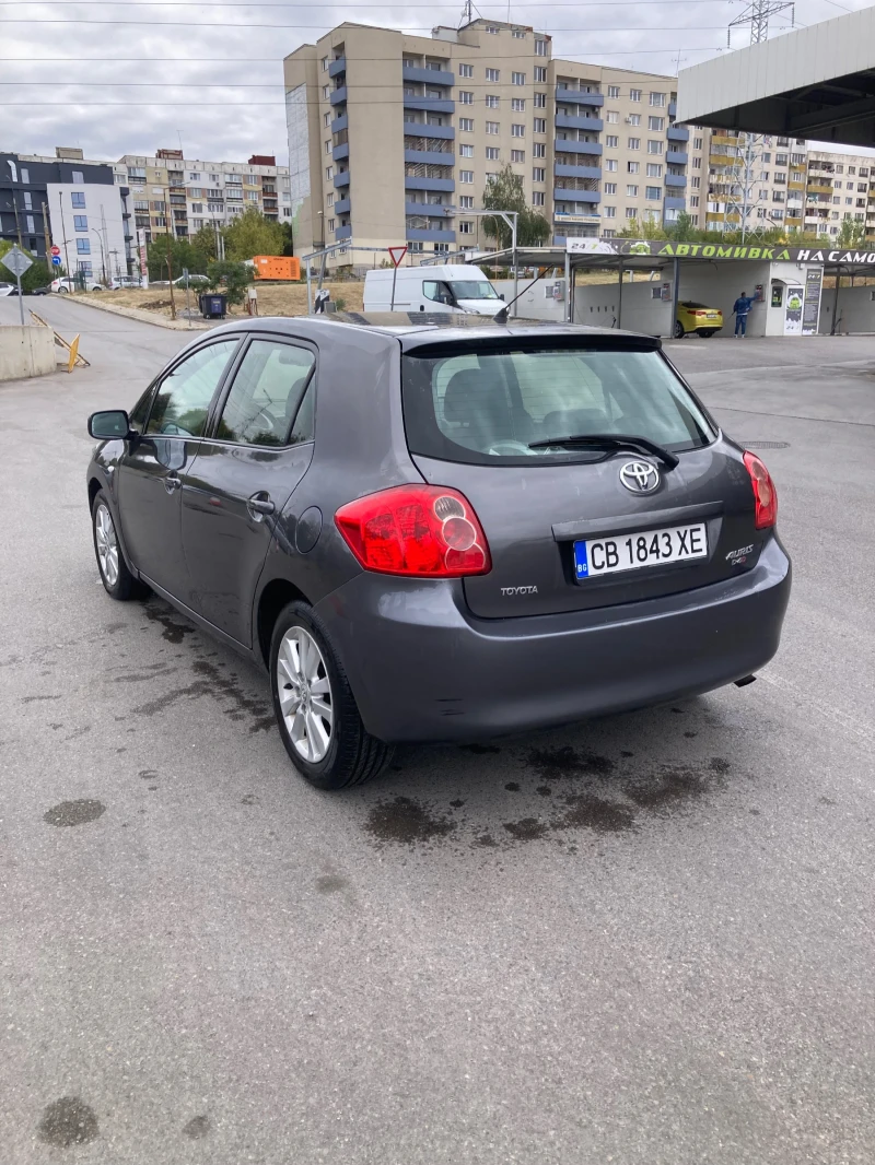 Toyota Auris, снимка 4 - Автомобили и джипове - 51920658