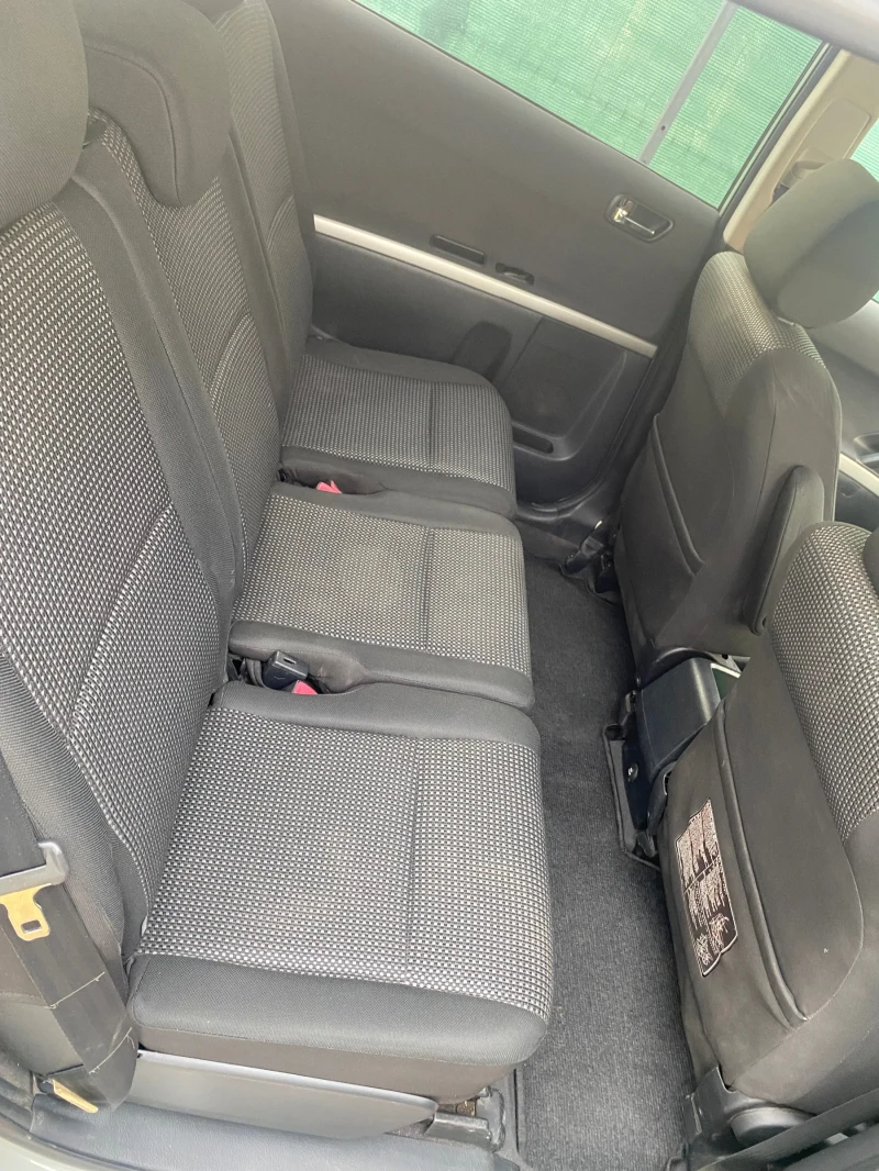 Toyota Corolla verso, снимка 8 - Автомобили и джипове - 52405839