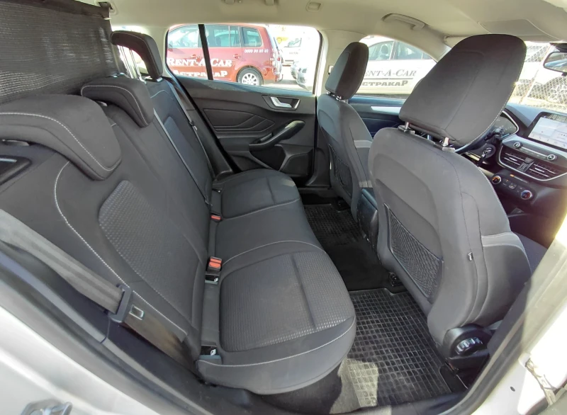 Ford Focus 1.5TDCi EcoBlue Euro-6, снимка 10 - Автомобили и джипове - 52413136