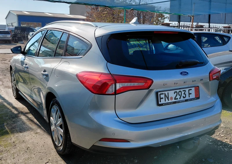 Ford Focus 1.5TDCi EcoBlue Euro-6, снимка 4 - Автомобили и джипове - 52413136