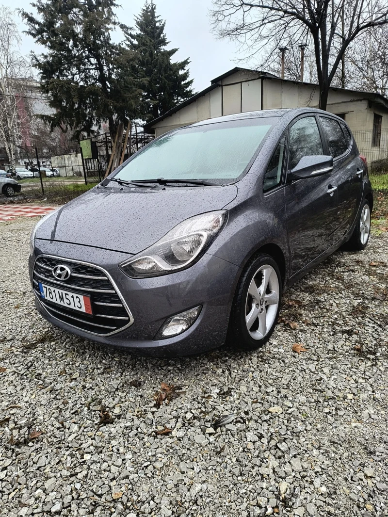 Hyundai Ix20 1.6i face swiss euro6, снимка 4 - Автомобили и джипове - 52741107