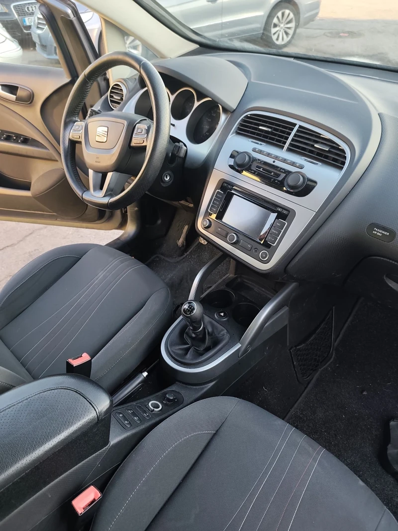 Seat Altea 1.2 TSi Ecomotive, снимка 7 - Автомобили и джипове - 52806372