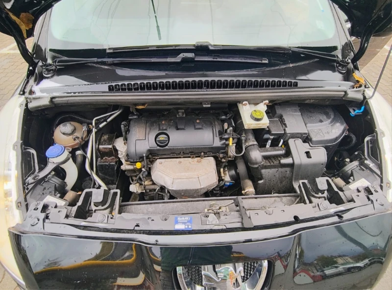 Peugeot 5008, снимка 10 - Автомобили и джипове - 52847029